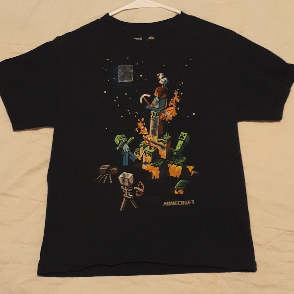A used Minecraft tshirt